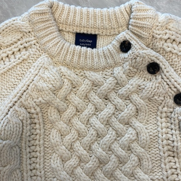 Wool sweater - Picture 2 of 2